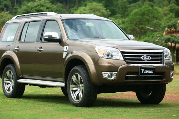 thuê xe du lịch 7 chỗ