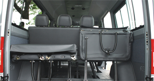 cho-thue-xe-16-cho-gia-re